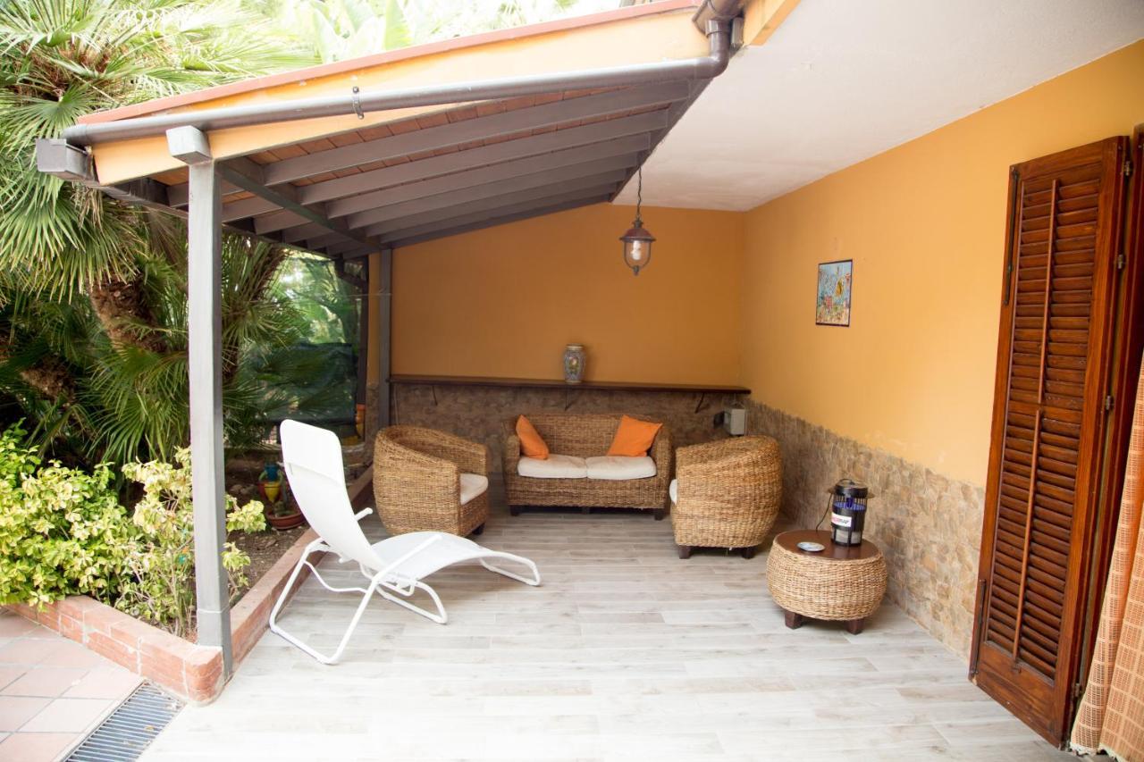 Appartamenti Cala Azzurra 斯科佩洛 外观 照片