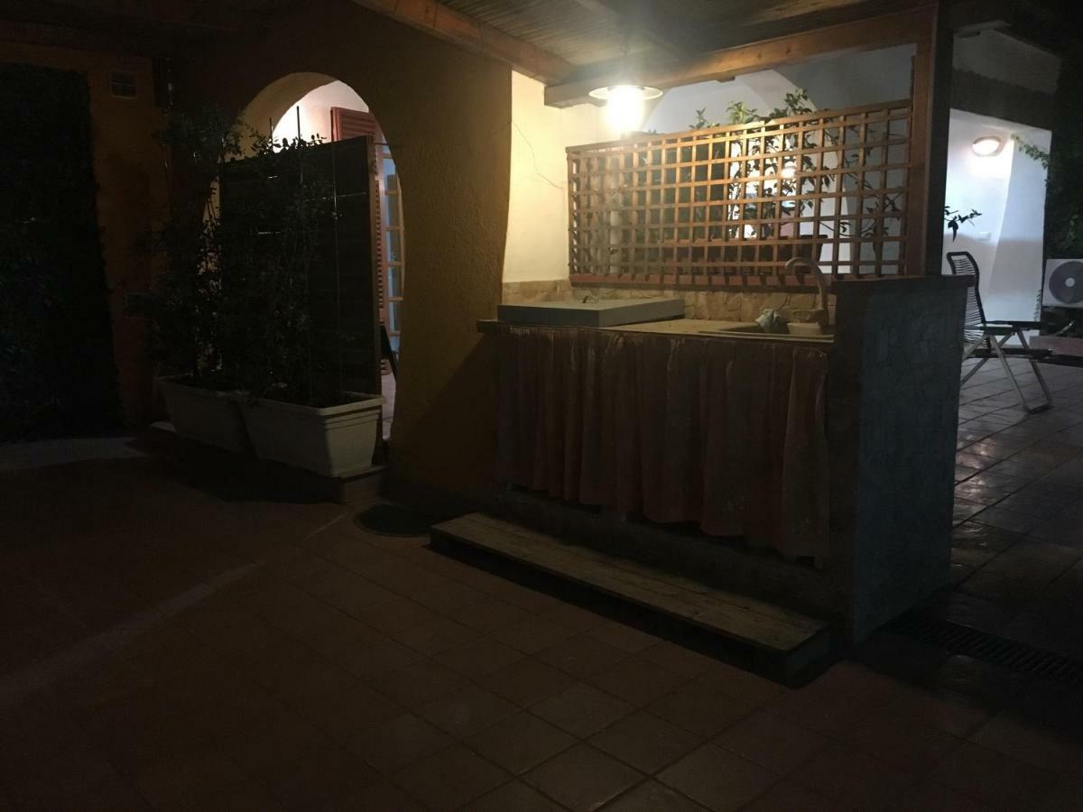 Appartamenti Cala Azzurra 斯科佩洛 外观 照片