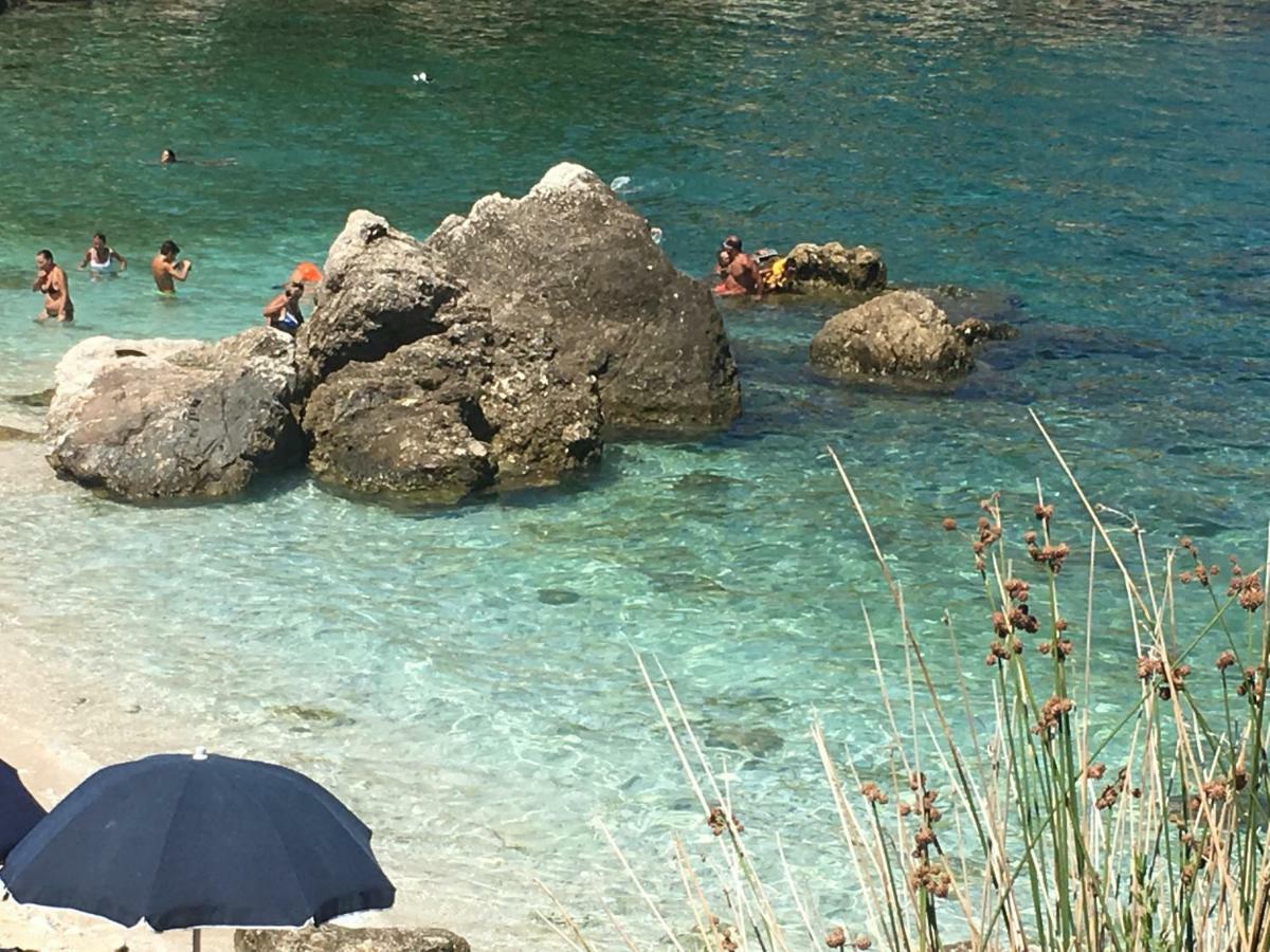 Appartamenti Cala Azzurra 斯科佩洛 外观 照片