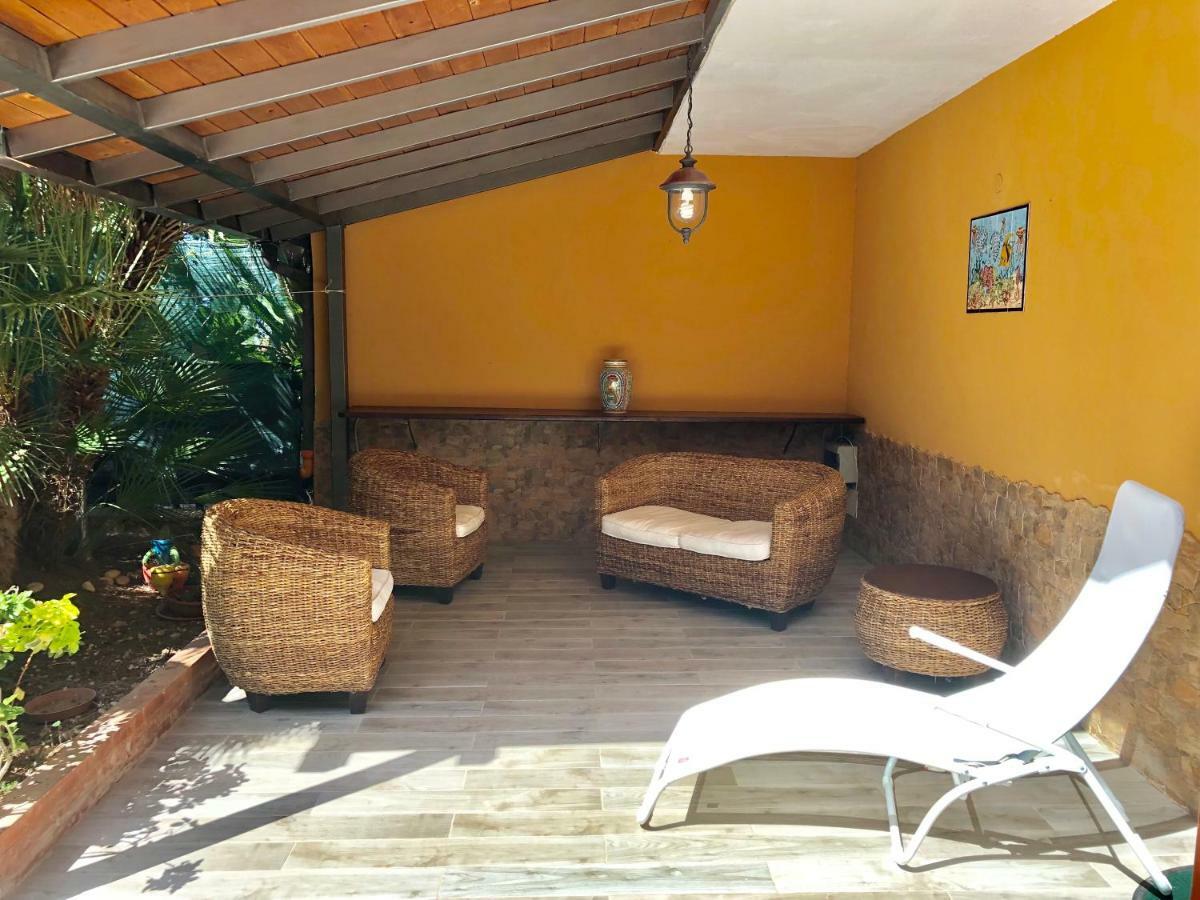 Appartamenti Cala Azzurra 斯科佩洛 外观 照片